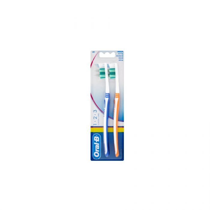 Oral B Classic 40 Toothbrush Medium (Twin Pack)